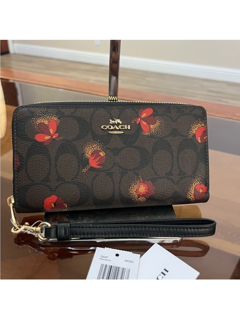 New COACH Signature Floral Zip Wallet Wristlet